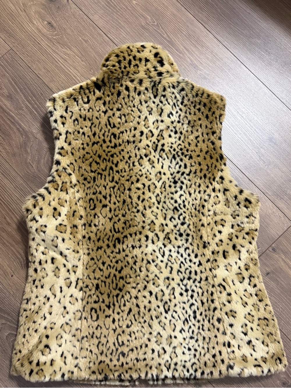 Kristen Blake Animal print reversible vest - Picture 4 of 5